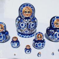 Blaue florale Matroschka-Puppe, 10-teilig